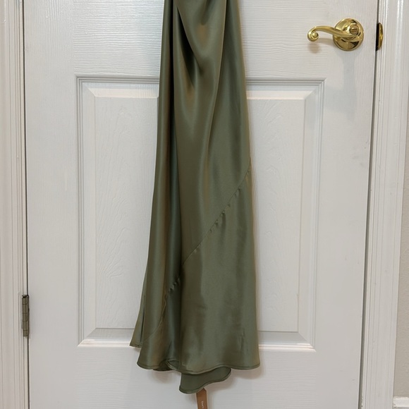 NWT Reformation Casette Silk Dress in Artichoke Size 12 - Picture 8 of 13